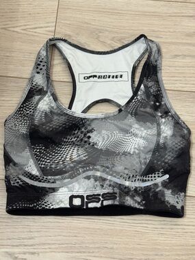 Off-White Black & Gray Racerback Sports Bra and Biker Shorts Both Size Small